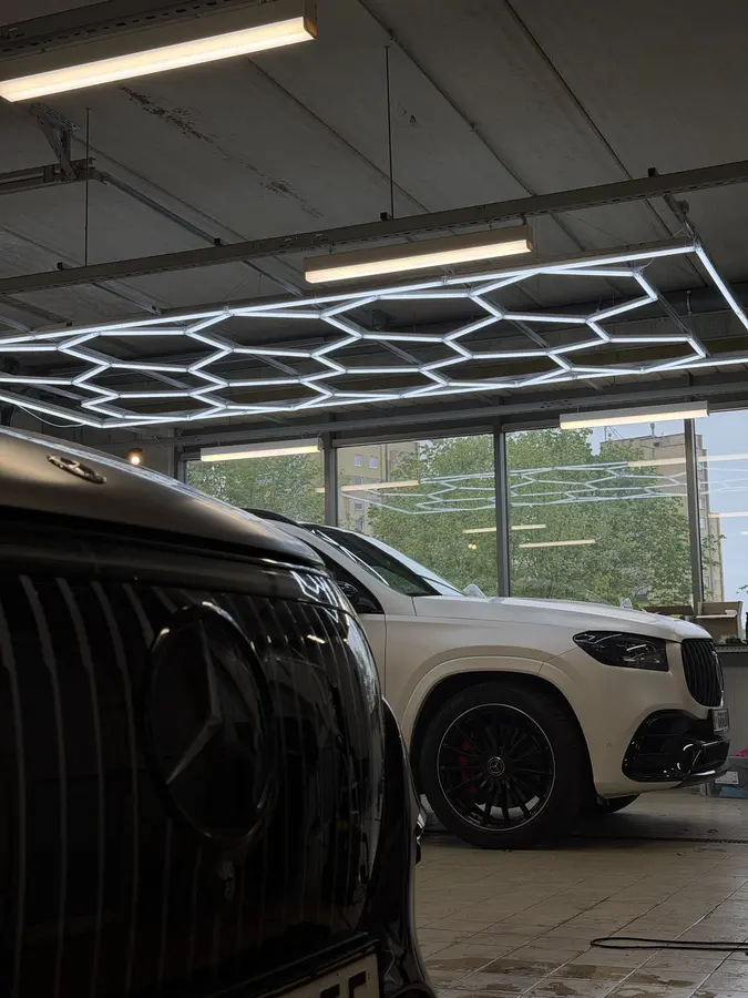 Keraminė danga automobilio matiniams plastikams