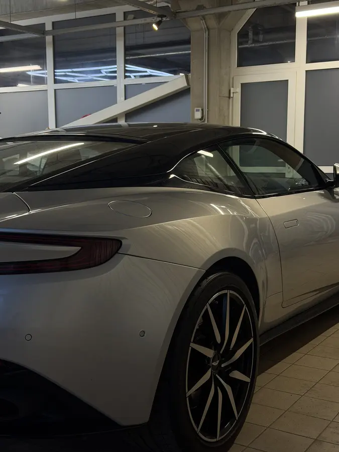 Aston Martin detailing Vilniuje